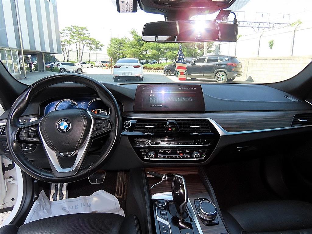 BMW 5 Series - Vista 7