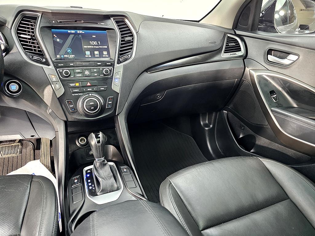 HYUNDAI Santa Fe - Vista 10