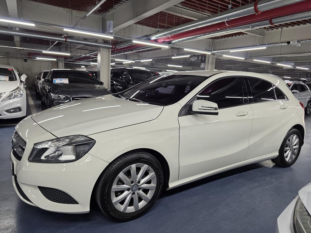 Mercedes Benz A Class 2014 Blanco - Importación desde Corea - HF Imports Iquique - Foto 1