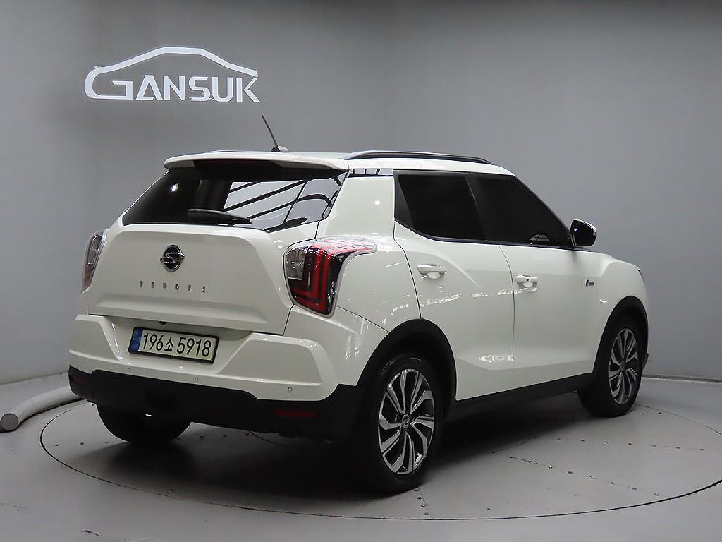 Ssangyong Tivoli - Vista 7