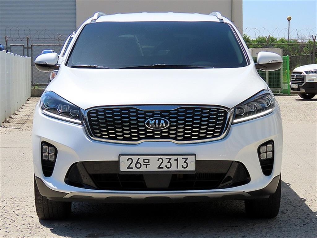 KIA Sorento 2019 Blanco - Importación desde Corea - HF Imports Iquique - Foto 1