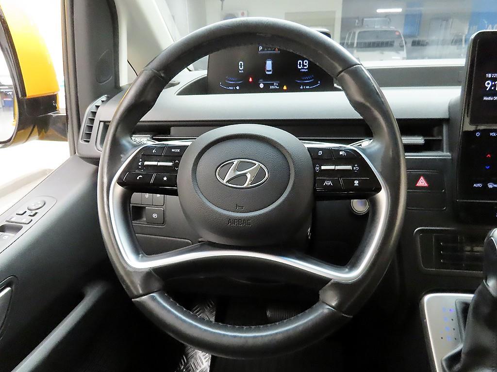 HYUNDAI Staria - Vista 7