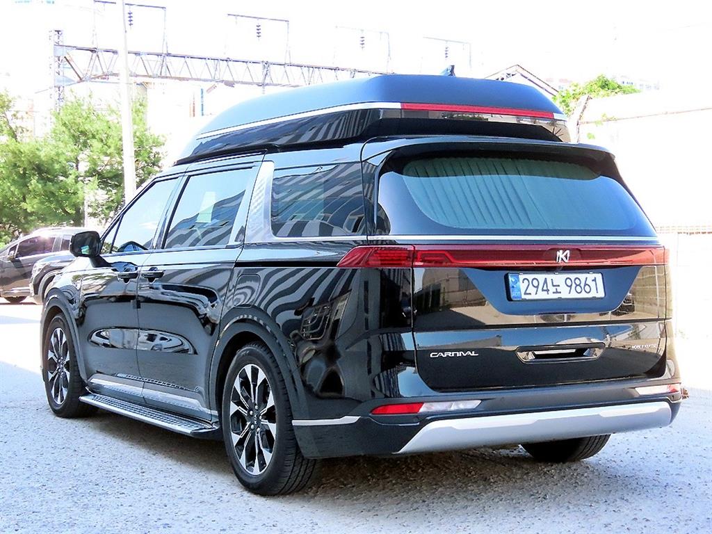 KIA Carnival - Vista 3