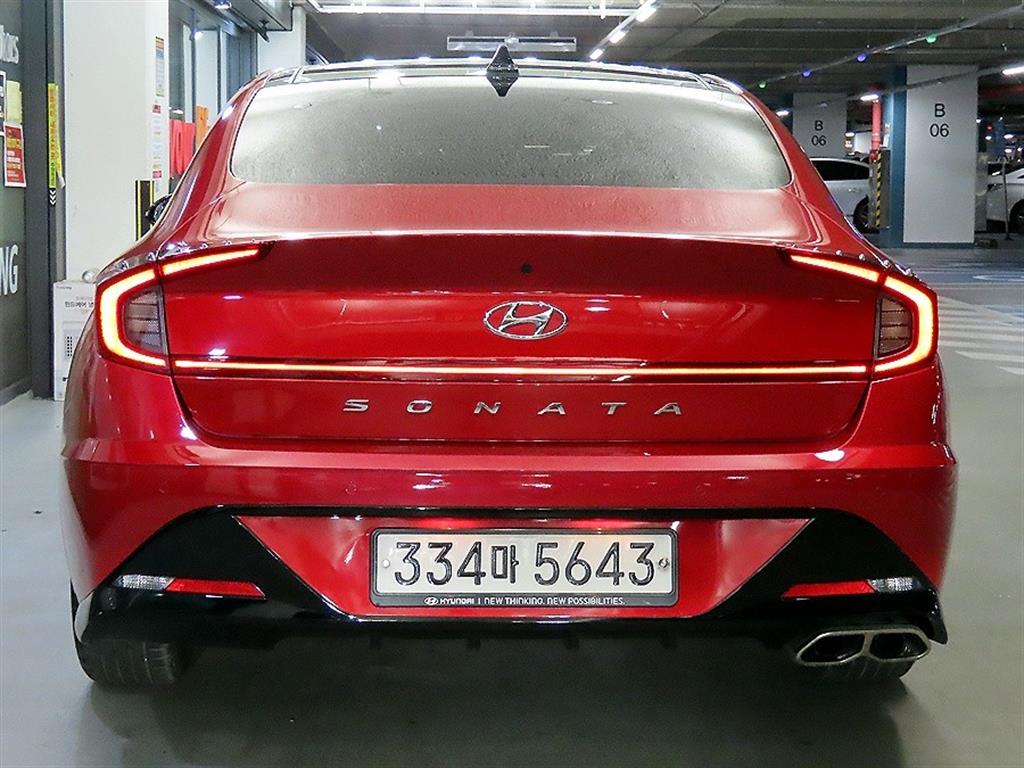 HYUNDAI Sonata - Vista 5
