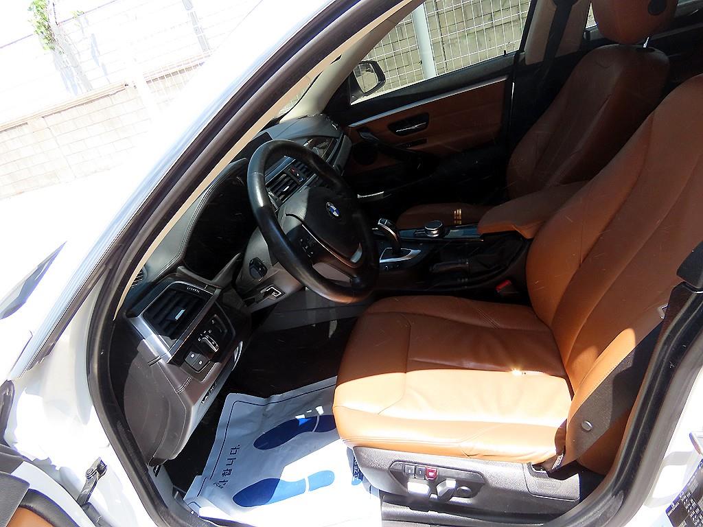 BMW 4 Series - Vista 5
