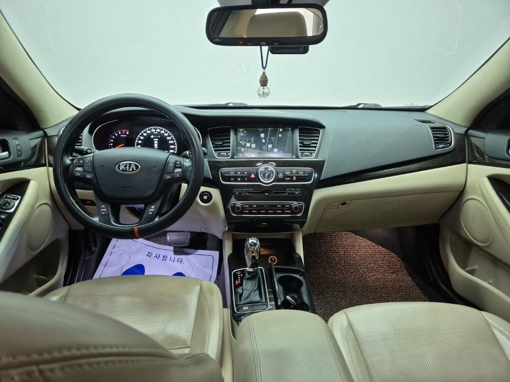 KIA K7 - Vista 7