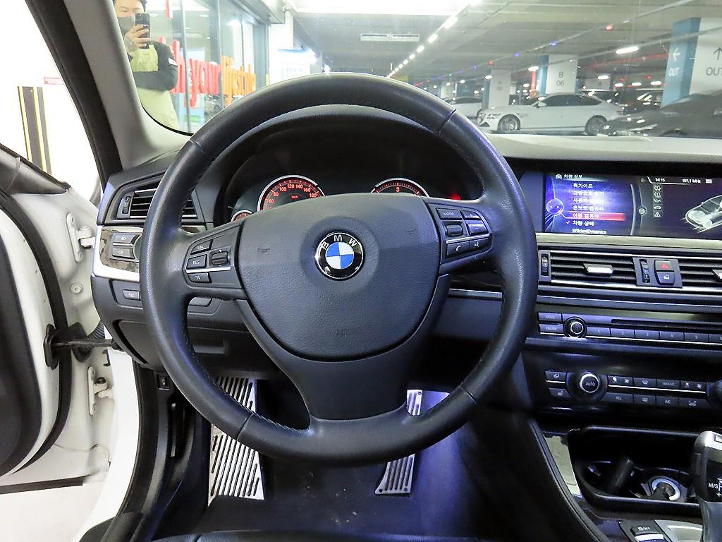 BMW 5 Series - Vista 8