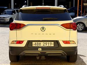 Ssangyong Korando - Vista 6