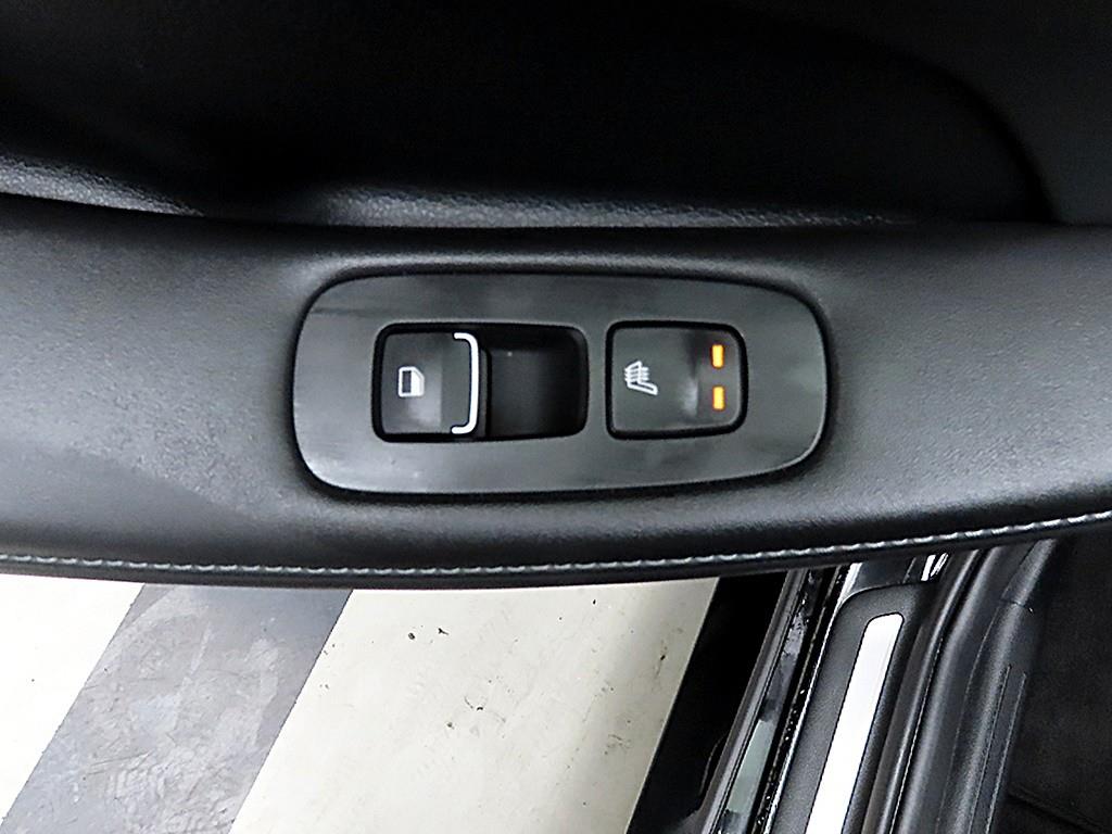 HYUNDAI Sonata - Vista 12