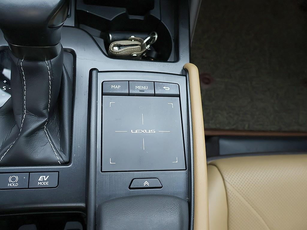 Lexus ES 2021 Gris - Importación desde Corea - HF Imports Iquique - Foto 13