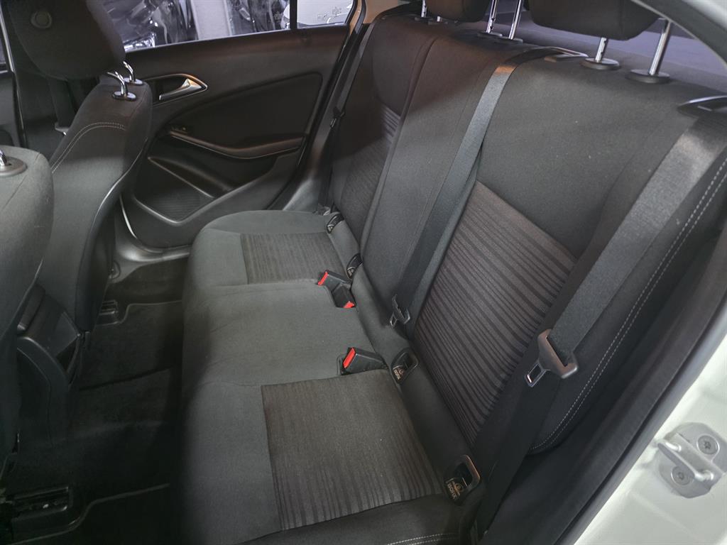 Mercedes Benz A Class 2014 Blanco - Importación desde Corea - HF Imports Iquique - Foto 15