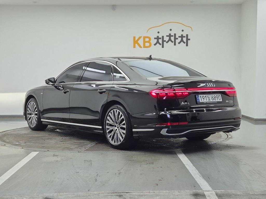 Audi A8 - Vista 3