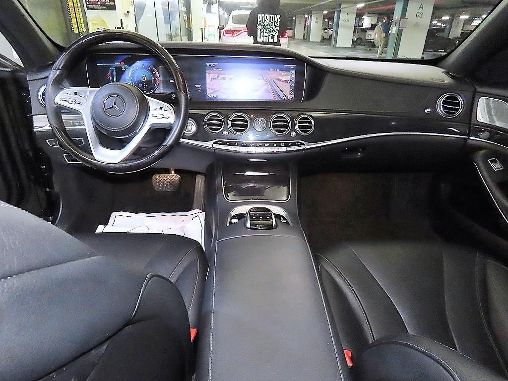 Mercedes Benz S Class - Vista 10