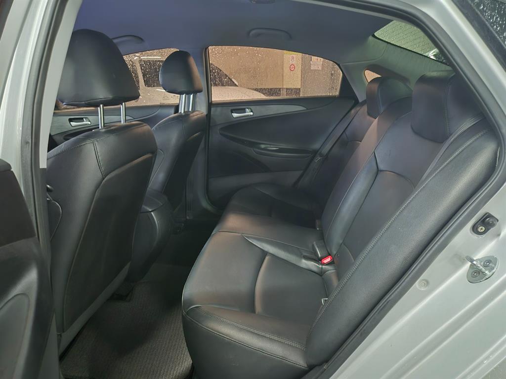 HYUNDAI Sonata 2010 Plateado - Importación desde Corea - HF Imports Iquique - Foto 17