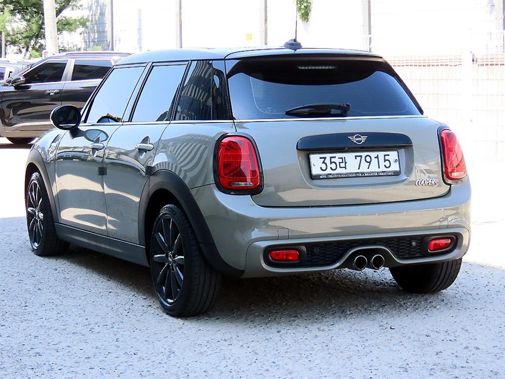 Mini Cooper - Vista 3