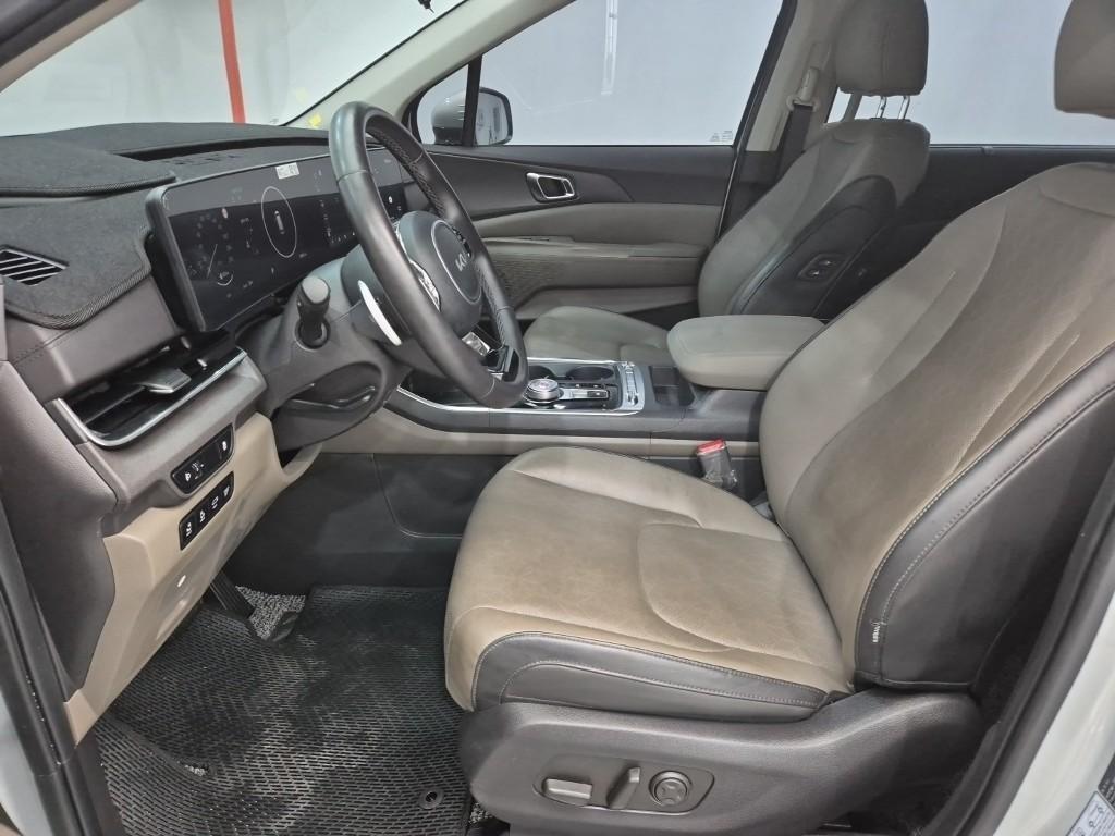 KIA Carnival 2024 Plateado - Importación desde Corea - HF Imports Iquique - Foto 13