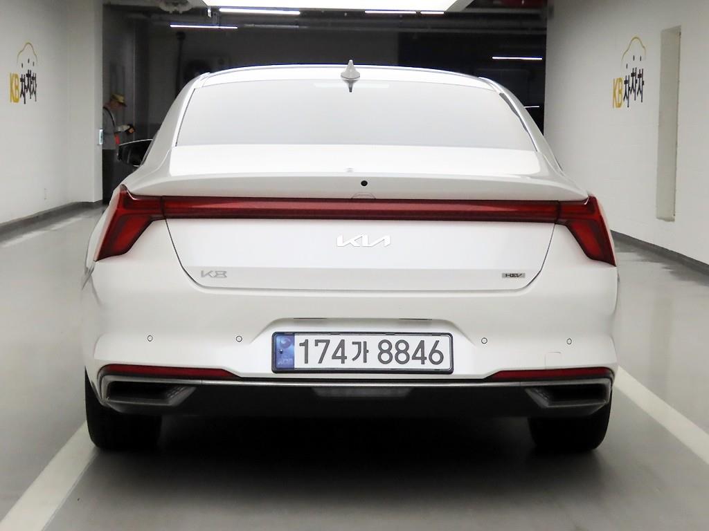 KIA K8 - Vista 3