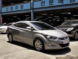 HYUNDAI Avante - Vista 4
