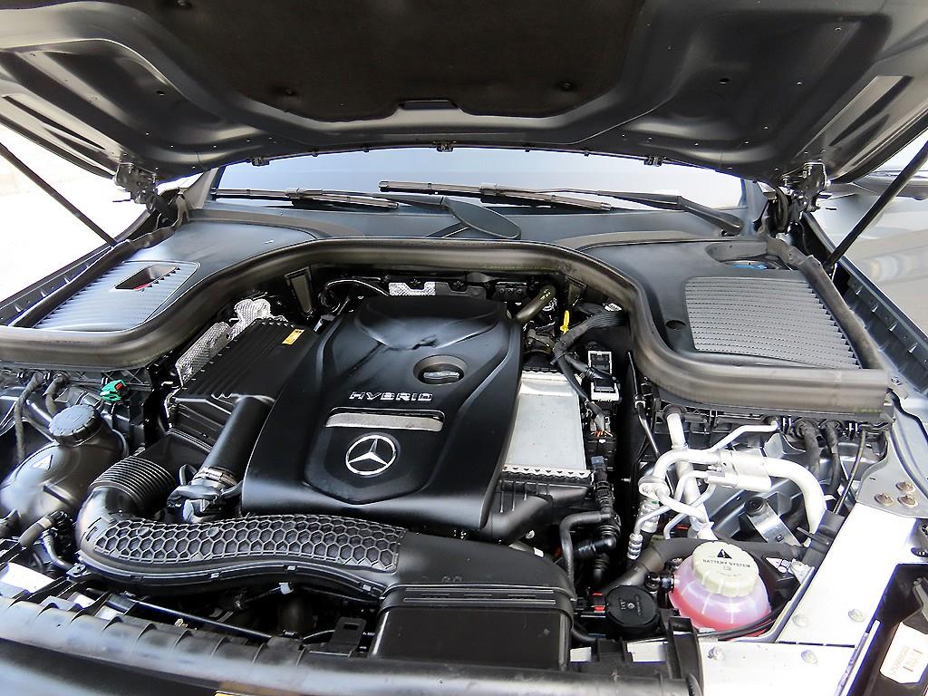 Mercedes Benz GLC Class 2022 Gris - Importación desde Corea - HF Imports Iquique - Foto 19