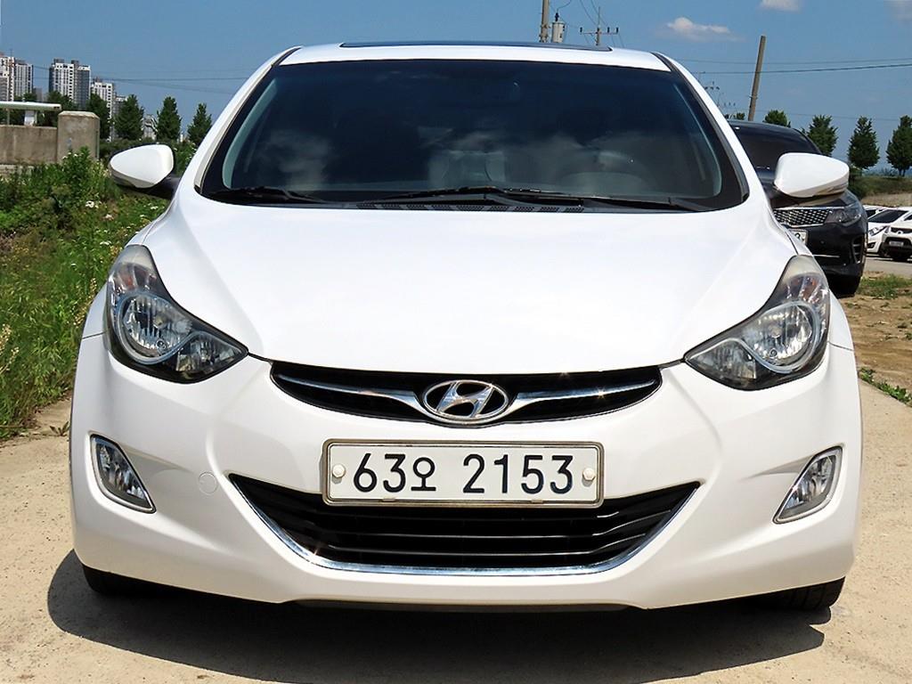 HYUNDAI Avante 2011 Blanco - Importación desde Corea - HF Imports Iquique - Foto 1