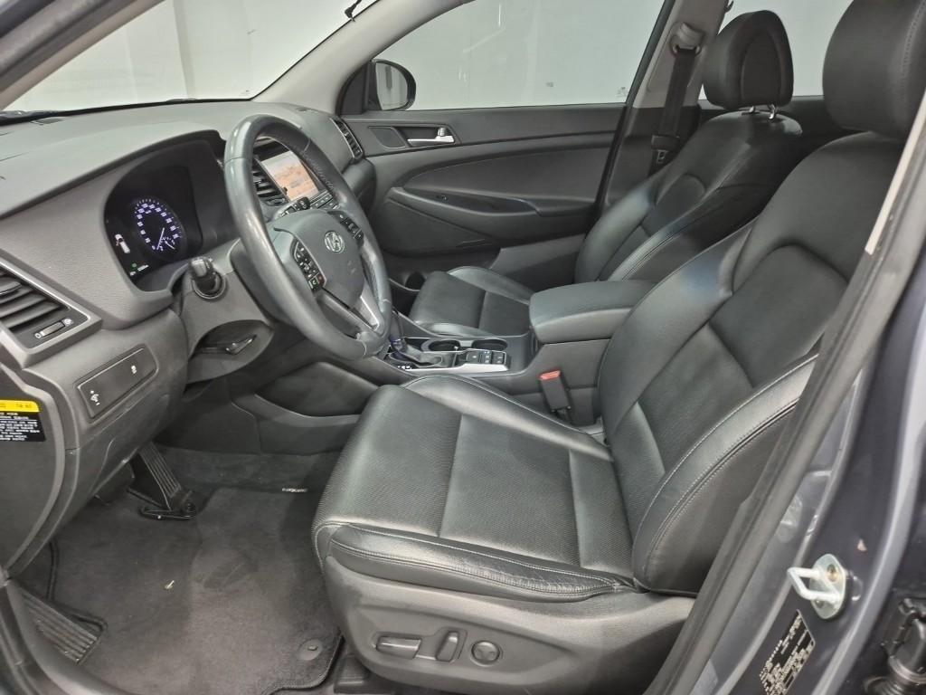 HYUNDAI Tucson - Vista 11