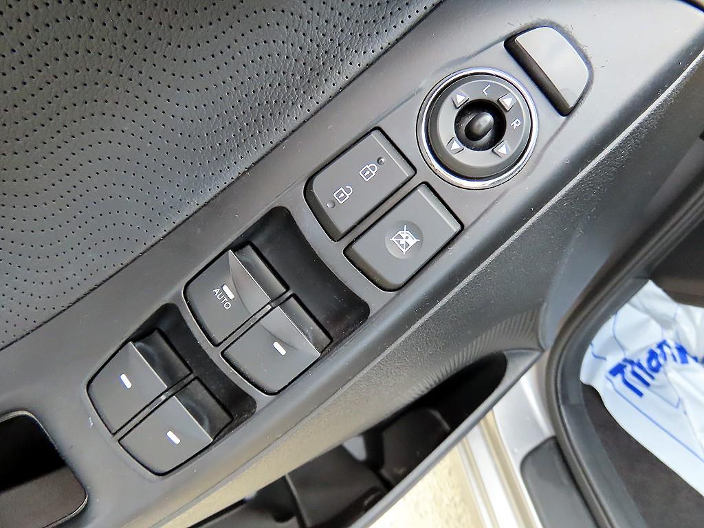 HYUNDAI Avante 2012 Gris - Importación desde Corea - HF Imports Iquique - Foto 13