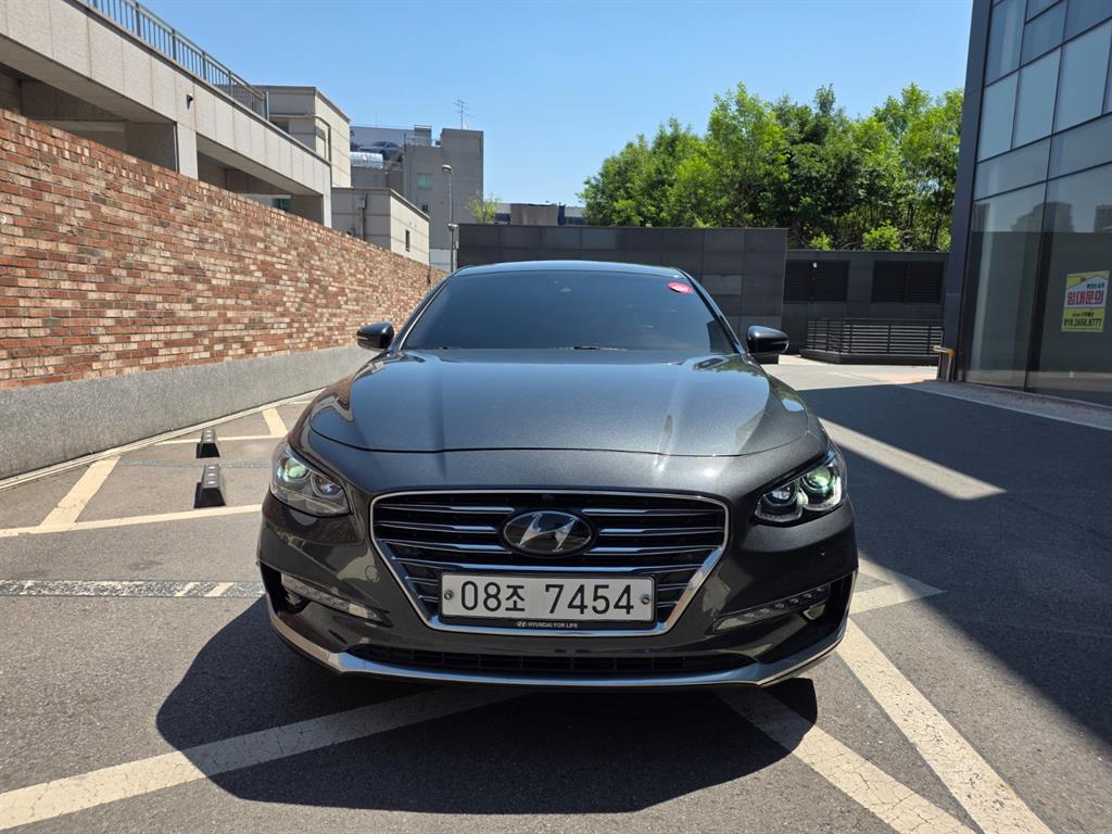 HYUNDAI Grandeur 2018 Negro - Importación desde Corea - HF Imports Iquique - Foto 1