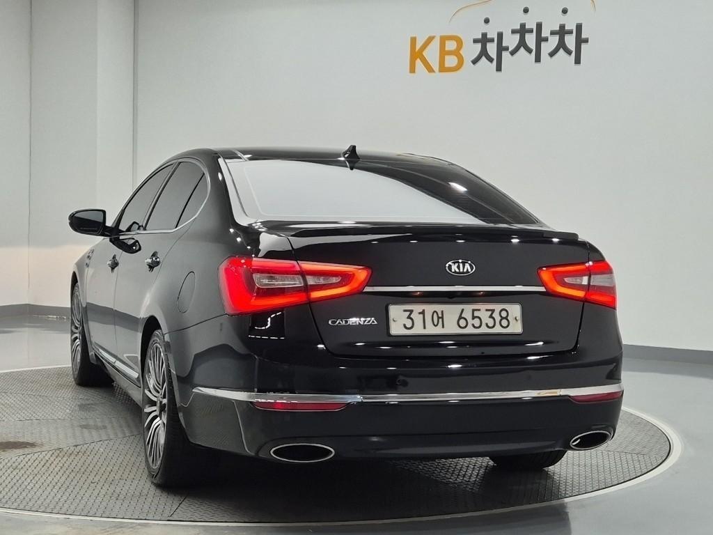 KIA K7 - Vista 2