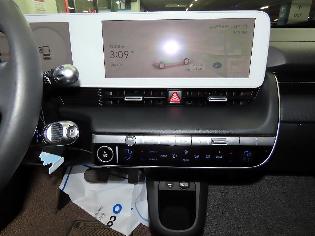 HYUNDAI Ioniq 5 - Vista 11