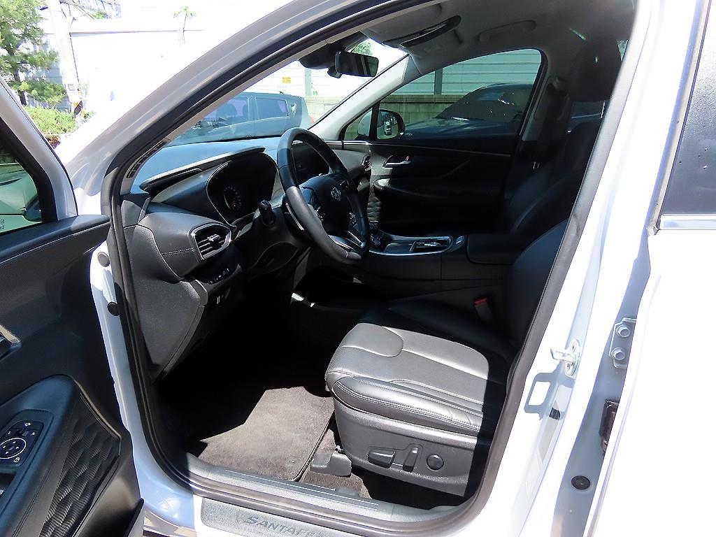 HYUNDAI Santa Fe - Vista 5
