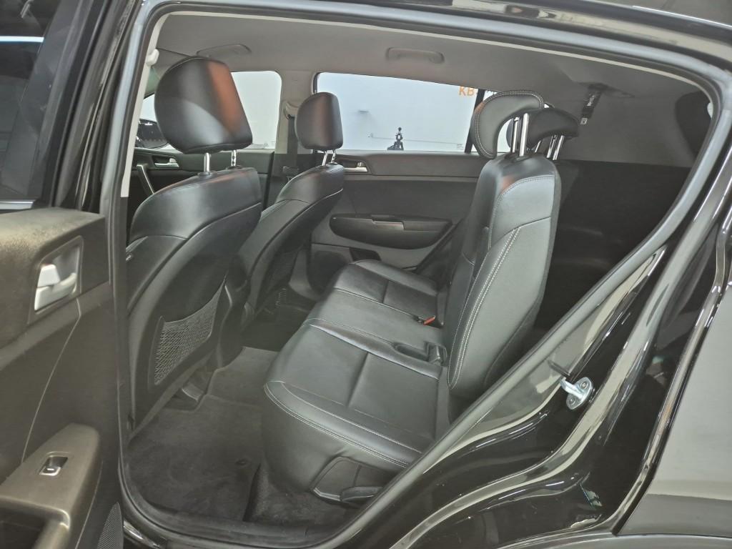 KIA Sportage - Vista 12
