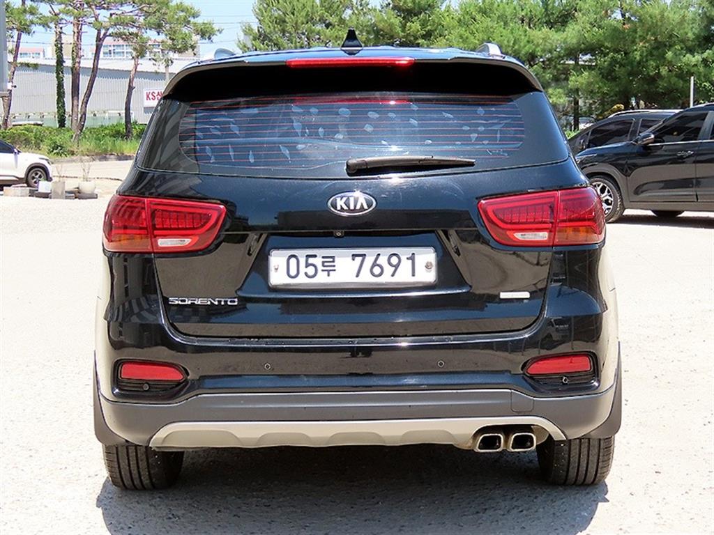 KIA Sorento - Vista 4