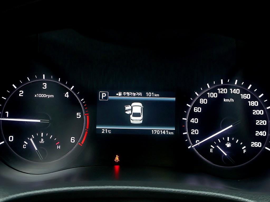 Genesis G80 - Vista 11