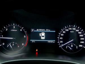 Genesis G80 - Vista 12