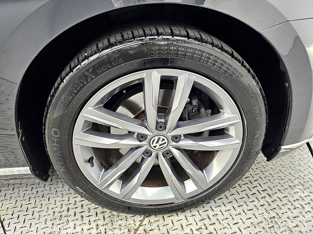 Volkswagen Passat 2018 Gris - Importación desde Corea - HF Imports Iquique - Foto 20