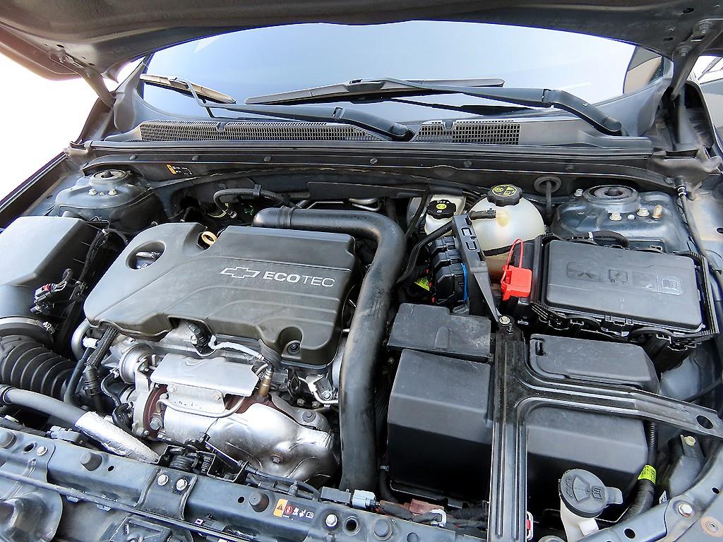 Chevrolet Malibu 2017 Gris - Importación desde Corea - HF Imports Iquique - Foto 18