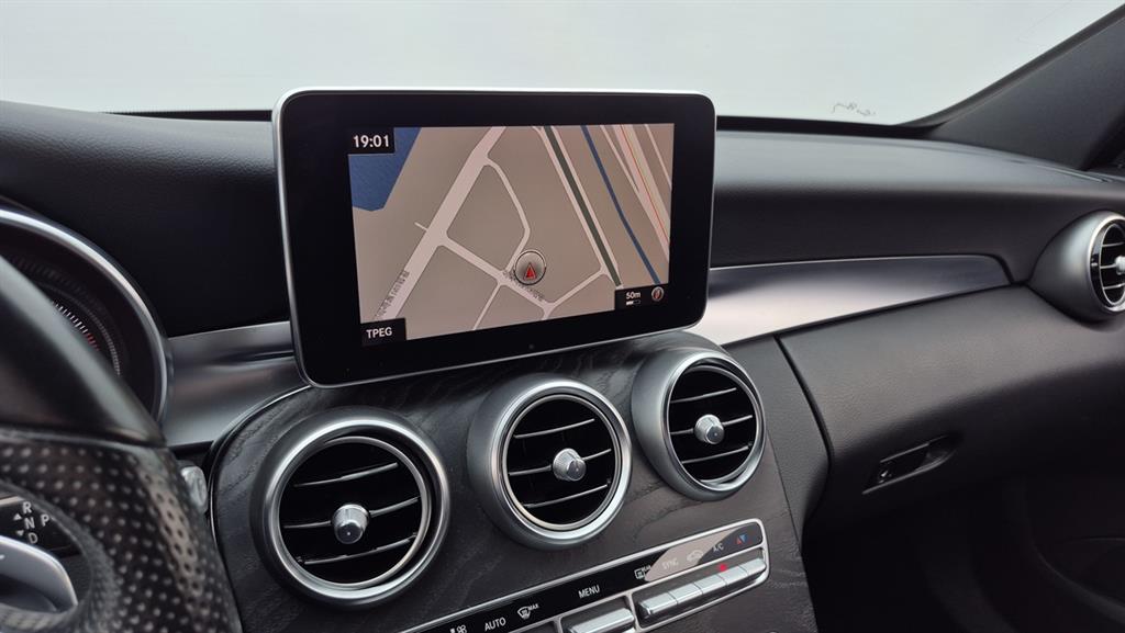 Mercedes Benz C Class - Vista 12