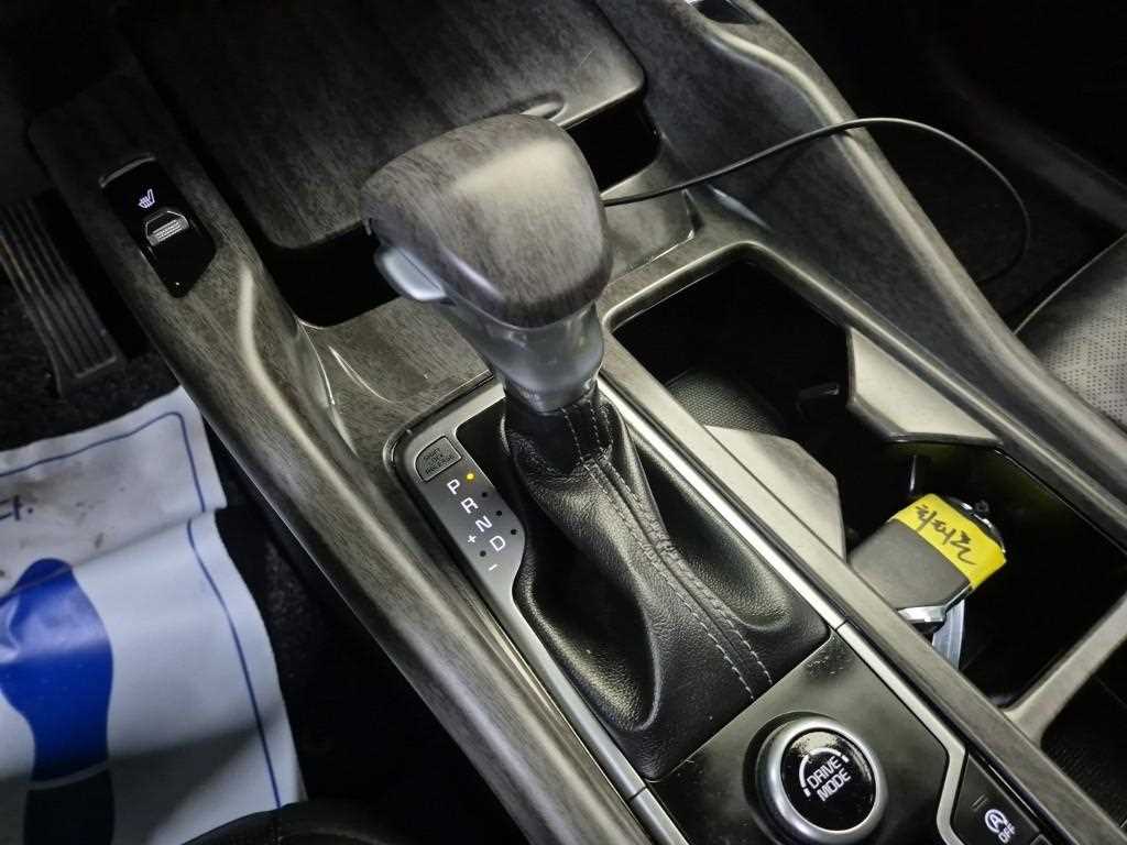 KIA Sorento - Vista 8