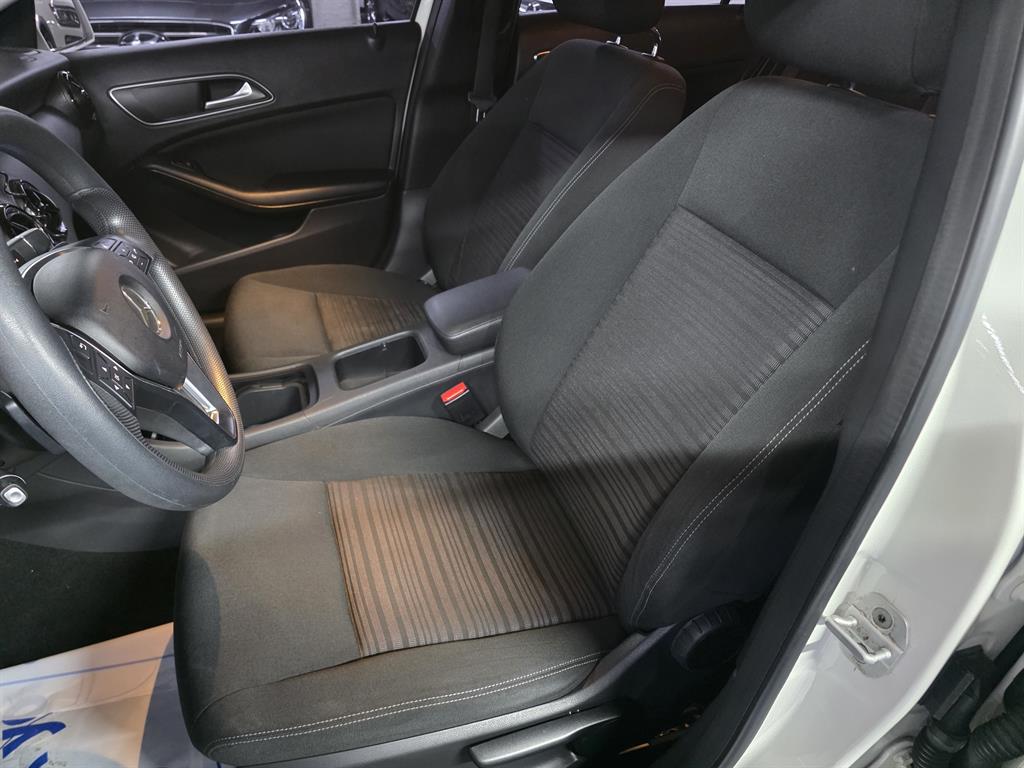 Mercedes Benz A Class - Vista 8