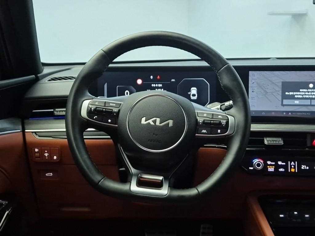 KIA K5 - Vista 9