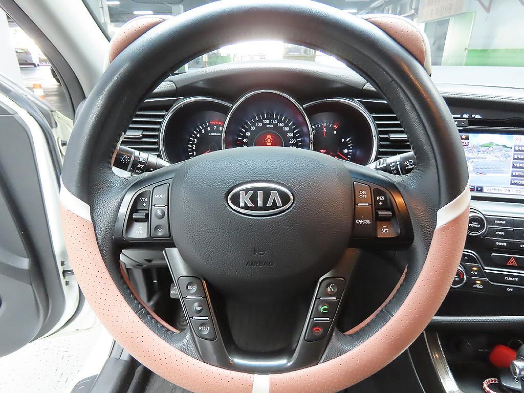 KIA K5 2011 Blanco - Importación desde Corea - HF Imports Iquique - Foto 12