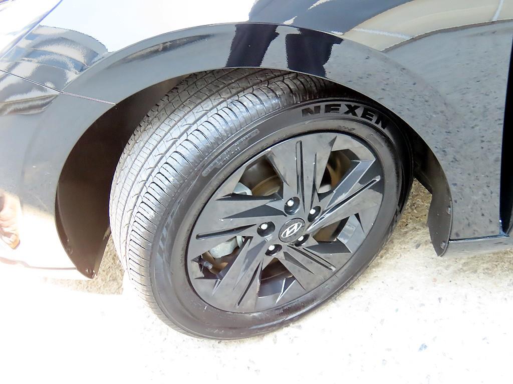 HYUNDAI Avante 2021 Negro - Importación desde Corea - HF Imports Iquique - Foto 16