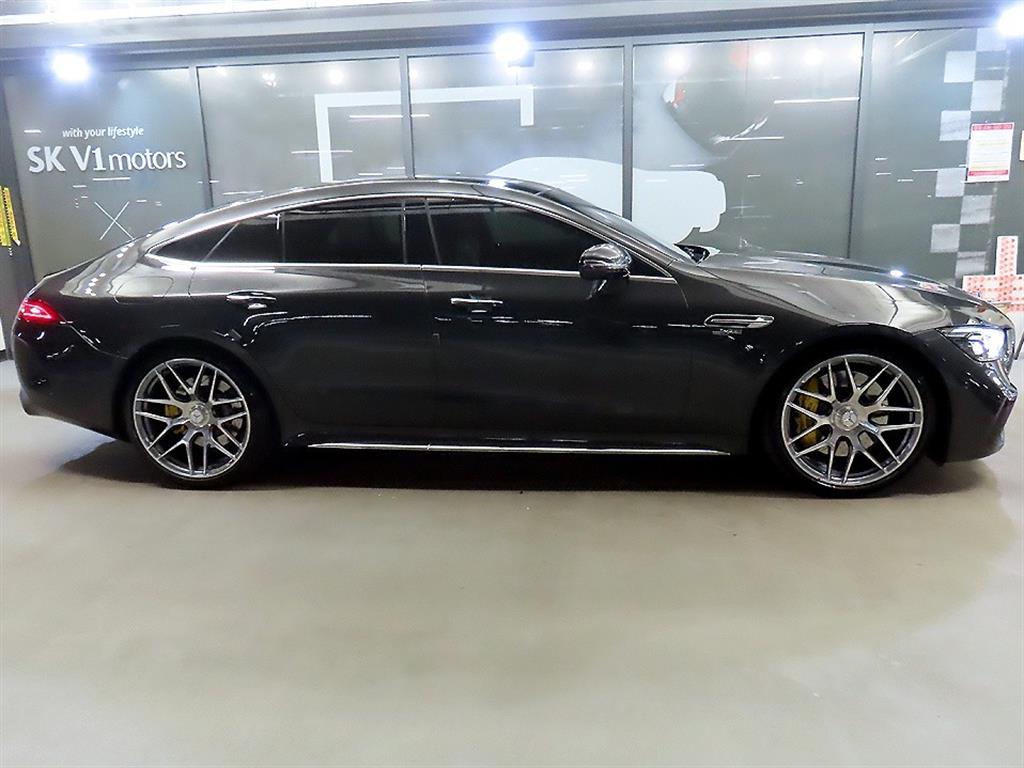 Mercedes Benz AMG GT - Vista 3