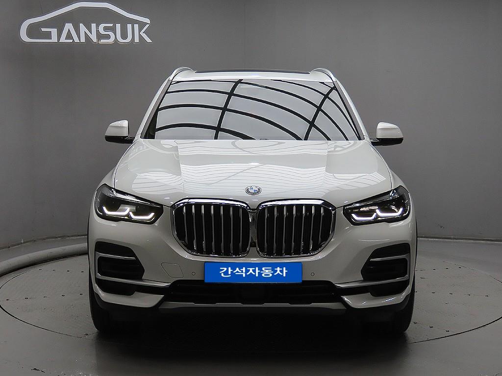 BMW X5 2022 Blanco - Importación desde Corea - HF Imports Iquique - Foto 1