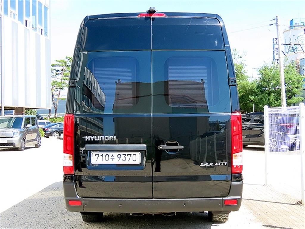 HYUNDAI Solati - Vista 4