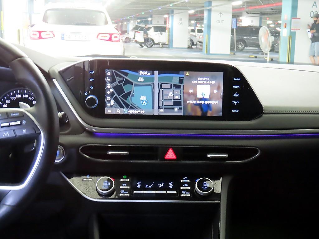 HYUNDAI Sonata - Vista 11