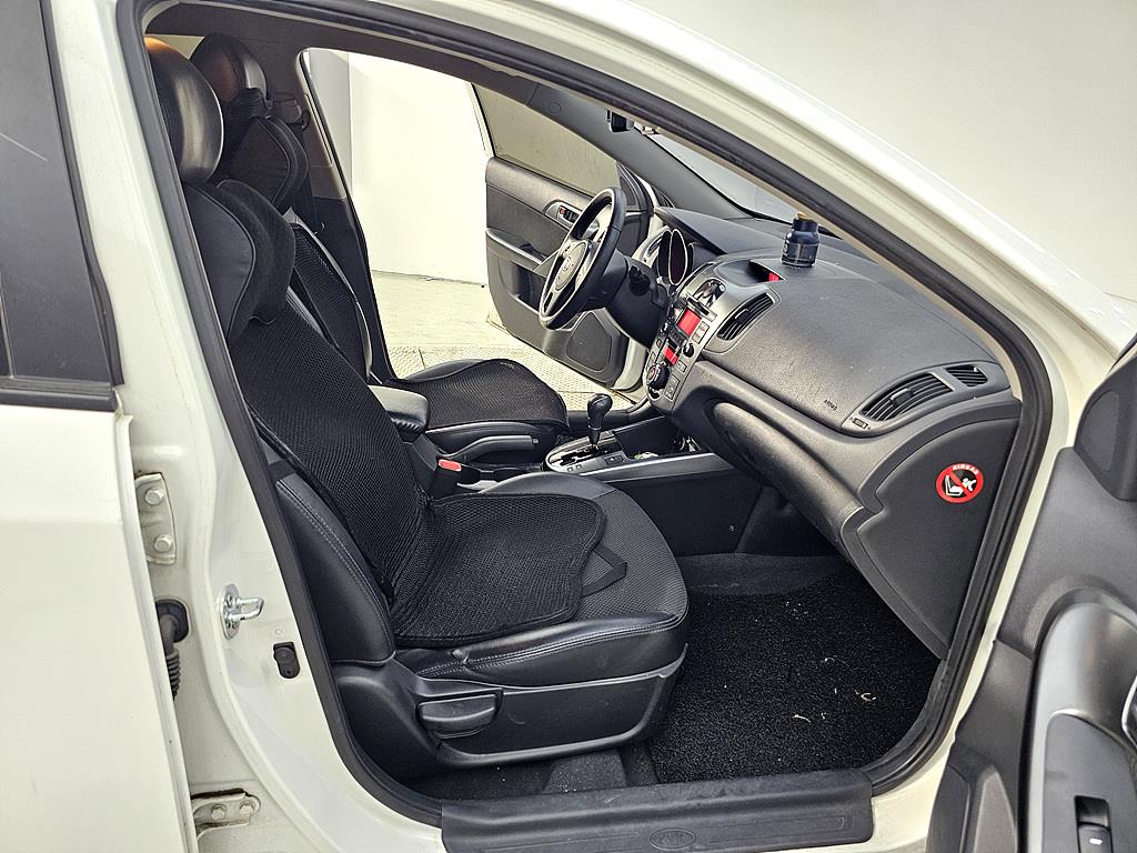 KIA Forte - Vista 10