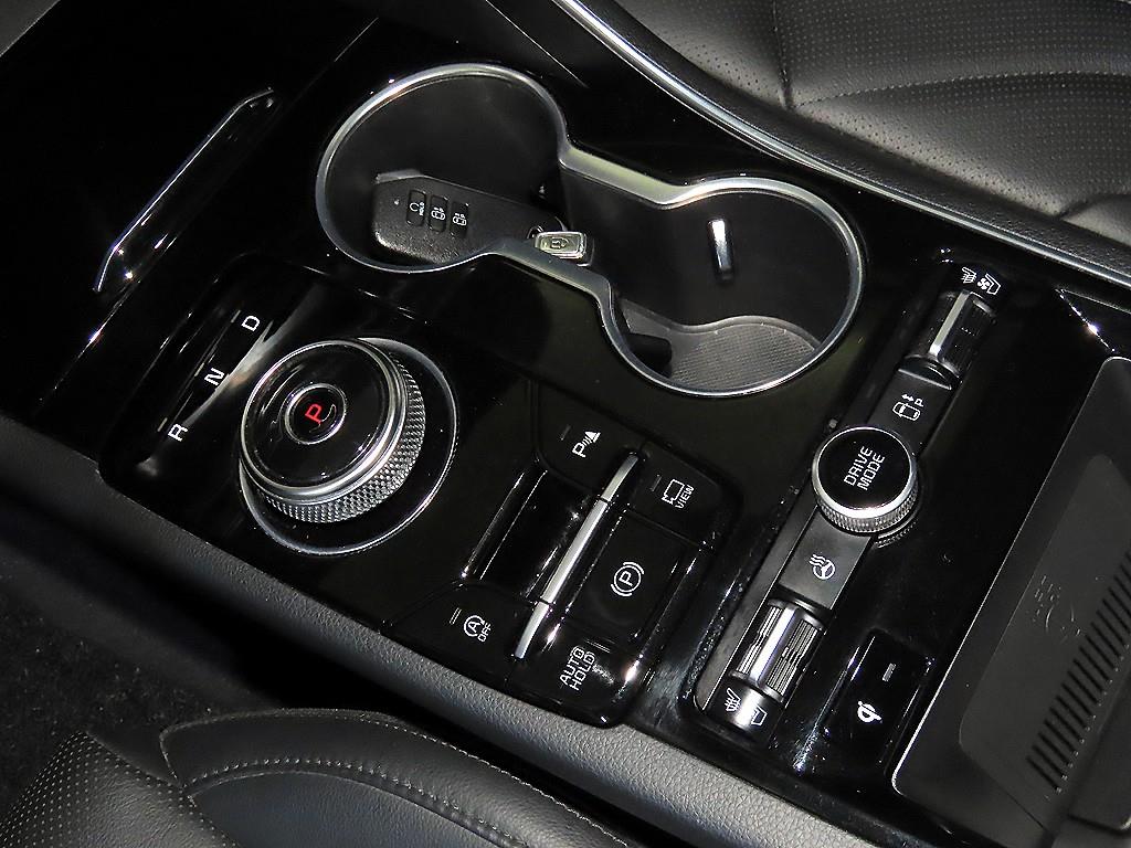 KIA K5 - Vista 12