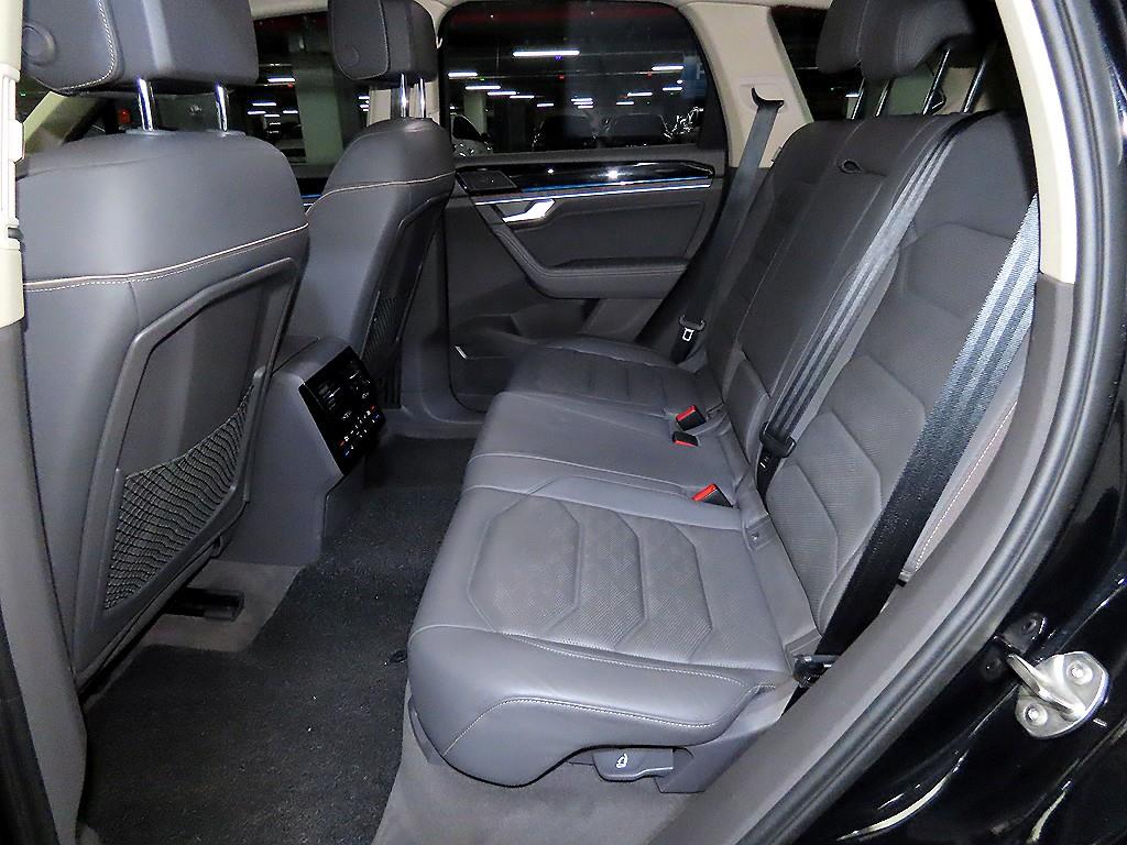 Volkswagen Touareg - Vista 7