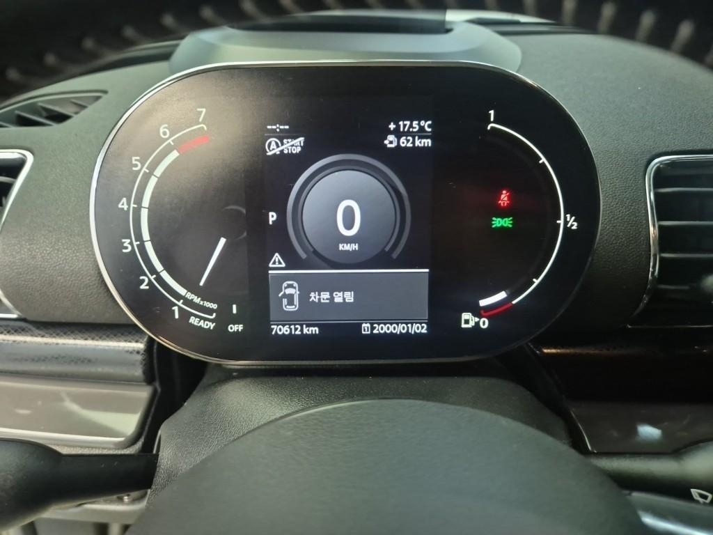Mini Clubman - Vista 6